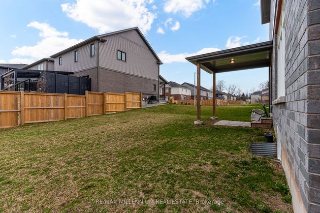 3597 Carolinia Crt, House other with 4 bedrooms, 5 bathrooms and 2 parking in Ridgeway ON | Image 39