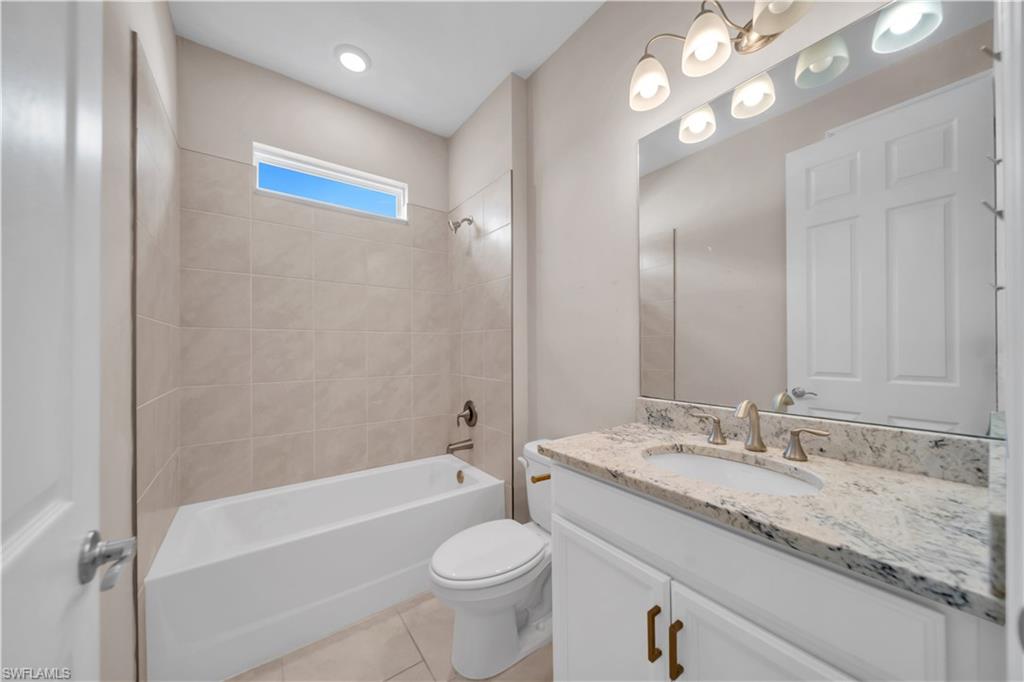 Residential in CAPE CORAL 5