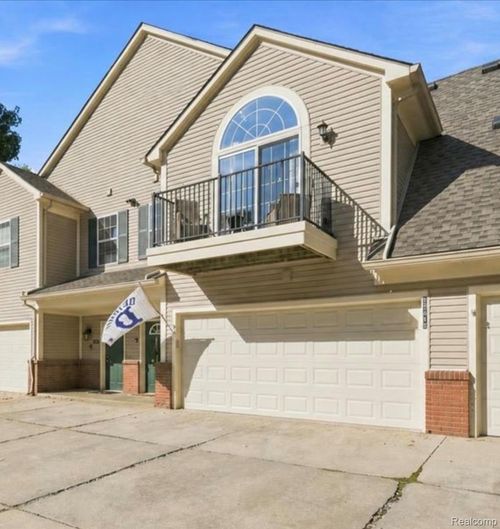 55415 Ambassador Ct, Shelby Twp, MI, 48316-5369 | Card Image