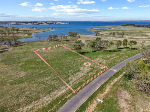 237 Lakeshore Terrace, Windom, TX, 75492 | Card Image