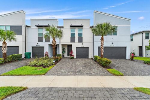 5633 Mentmore Dr, Mangonia Park, FL, 33407-2127 | Card Image