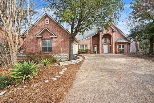 7006 Stone Bluff Ct, Granbury, TX, 76048-6667 | Card Image