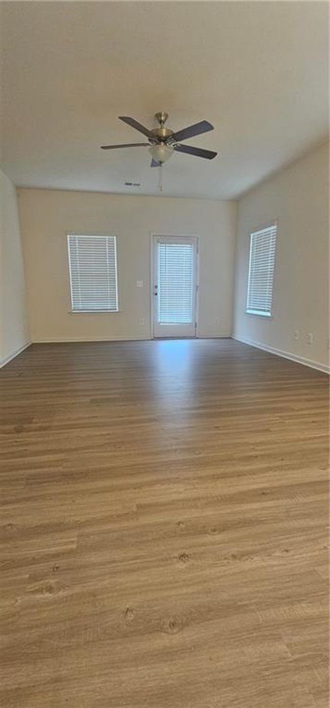 188 Graham Cir, House other with 3 bedrooms, 2 bathrooms and null parking in Adairsville GA | Image 9