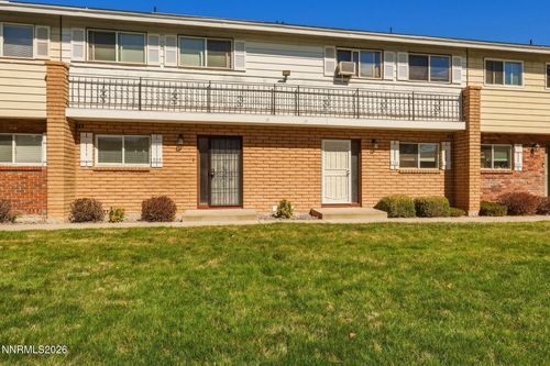 585 Smithridge Park, Reno, NV, 89502-5780 | Card Image