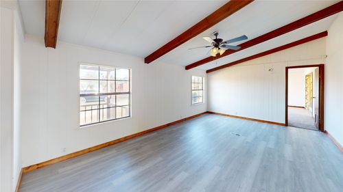 1105 Westmoreland St, Mason, TX, 76856-3048 | Card Image