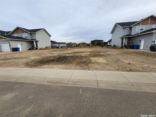 2031 2033 2035 2037 Nicholson Rd, Estevan, SK, S4A3A5 | Card Image