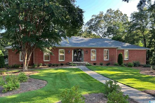 5 Christopher Way, Anniston, AL, 36207-6317 | Card Image