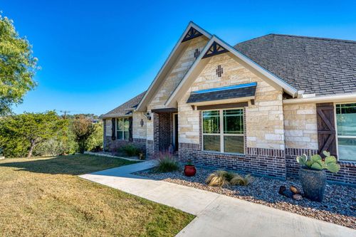 2913 Blue Lake Dr, Horseshoe Bay, TX, 78657-5929 | Card Image