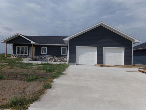 506 W 24th St, Schuyler, NE, 68661 | Card Image