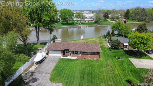25561 S River Rd, Harrison Twp, MI, 48045-2097 | Card Image