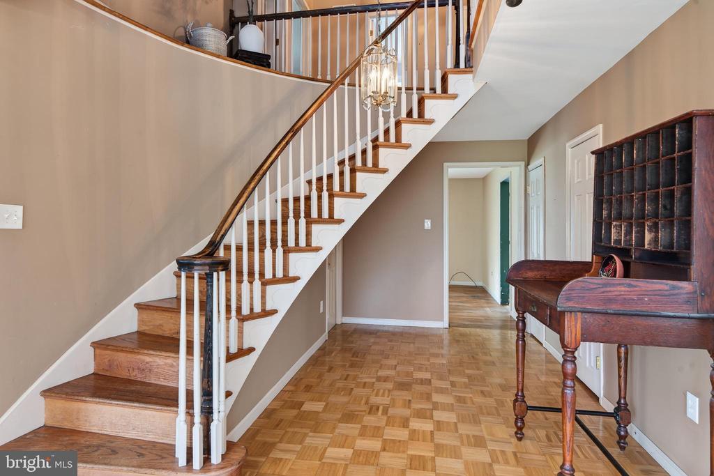 Residential in LANSDALE 5