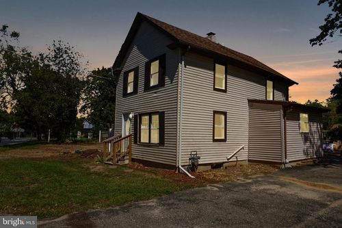 1824 N Tuckahoe Rd, WILLIAMSTOWN, NJ, 08094-3430 | Card Image