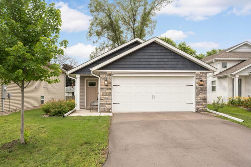 7381 Degrio Way, Inver Grove Heights, MN, 55076-4329 | Card Image