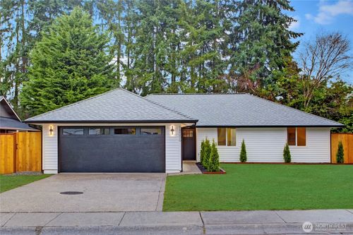 18006 49th Pl W, Lynnwood, WA, 98037-5400 | Card Image