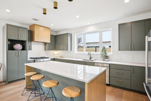 2-3019 Garwood Street, Austin, TX, 78702 | Card Image