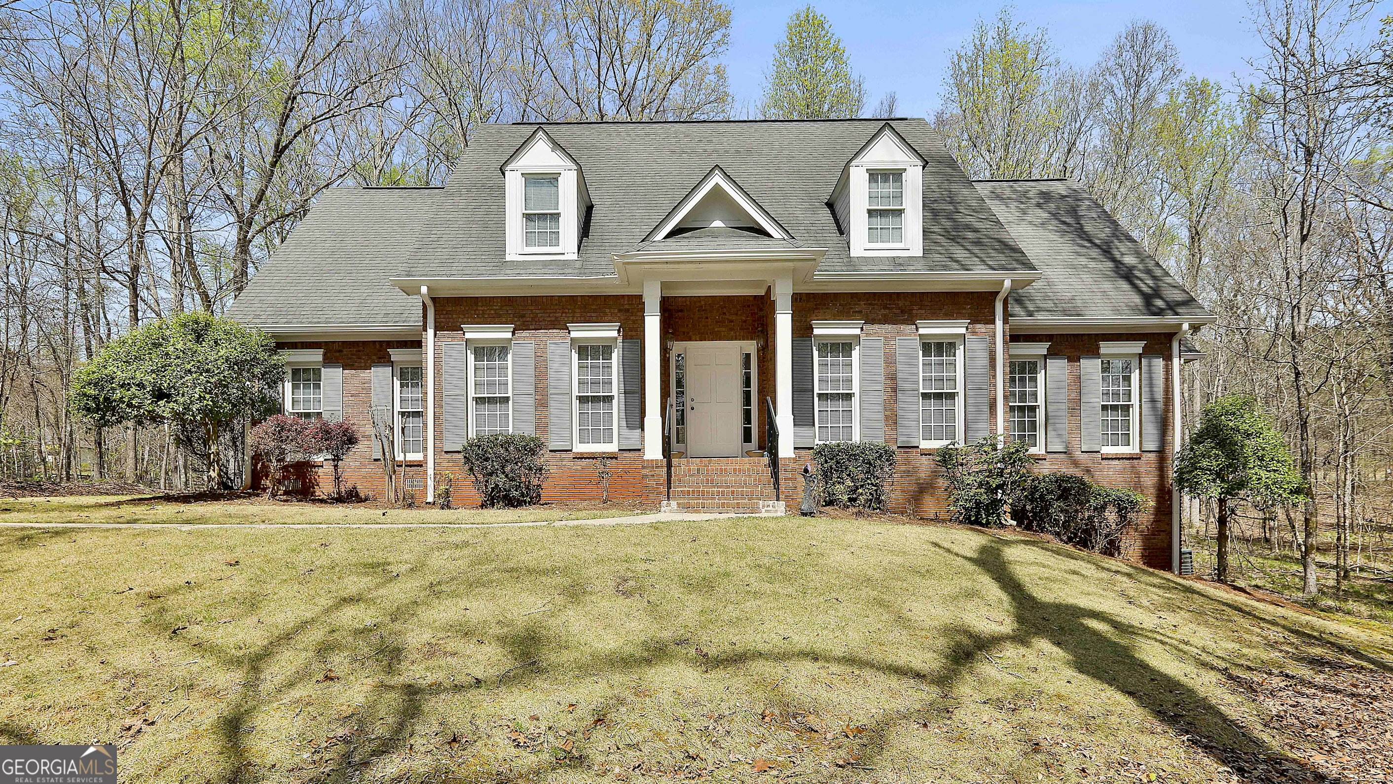 Postwood Dr, Fayetteville, GA 30215