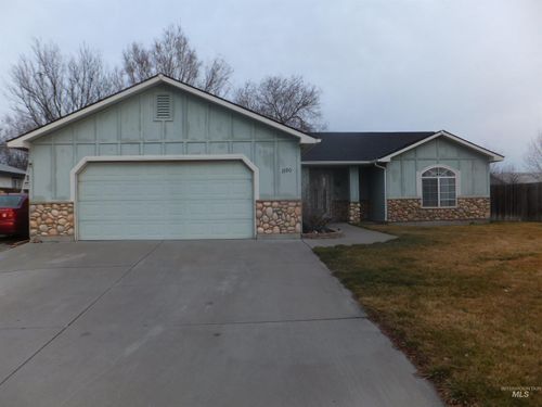 1590 Peregrine Dr, Mountain Home, ID, 83647-4434 | Card Image