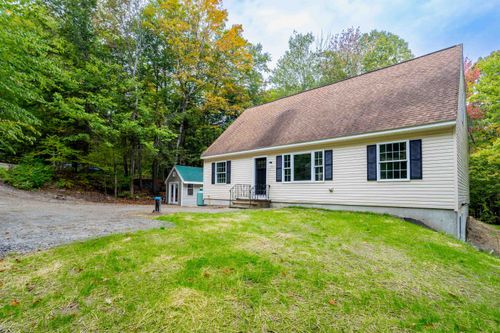 16 Quaker Rd, New Durham, NH, 03855-2405 | Card Image