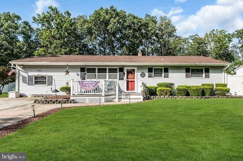 13 Clark Drive, Howell, NJ, 07731 | Card Image