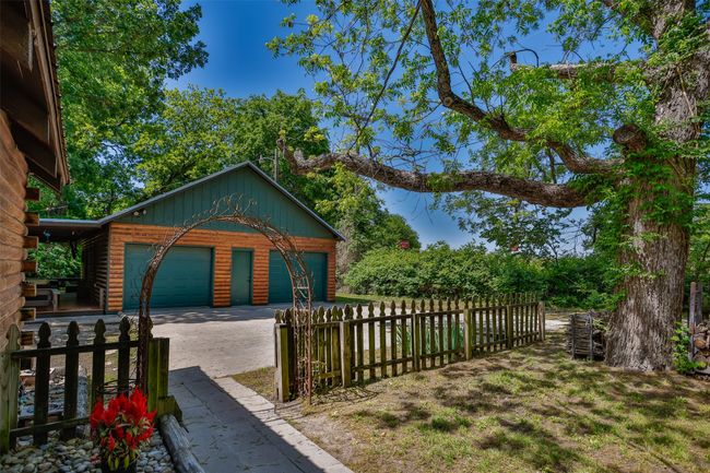 101 Easy St, House other with 4 bedrooms, 2 bathrooms and null parking in Valley View TX | Image 30