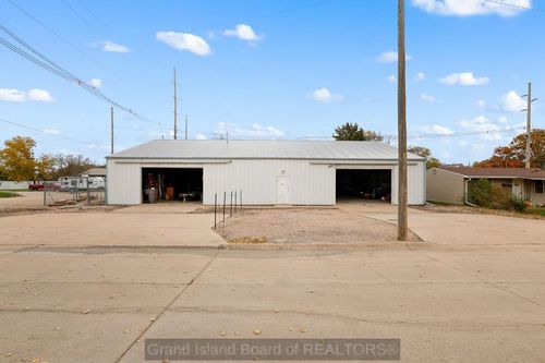 22-1620-22 N Hastings Ave, Hastings, NE, 68901-3019 | Card Image