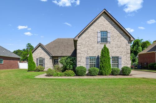 2604 Tellyman Ave, Murfreesboro, TN, 37130-6677 | Card Image