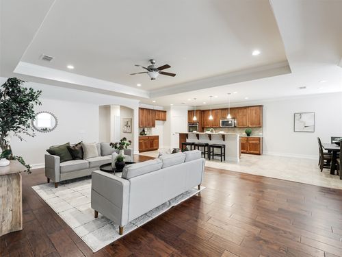 2464 Luna Vista Ln, Frisco, TX, 75036-4152 | Card Image