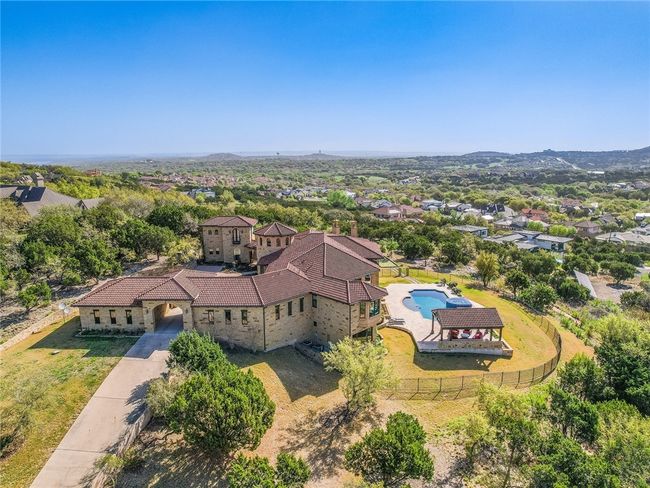 4212 Serene Hills Dr, House other with 5 bedrooms, 7 bathrooms and 8 parking in Austin TX | Image 4