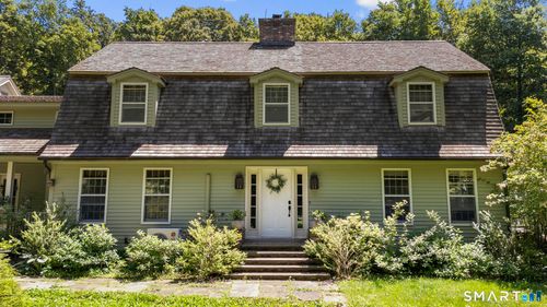 77 Hesseky Meadow Rd, Woodbury, CT, 06798-3328 | Card Image