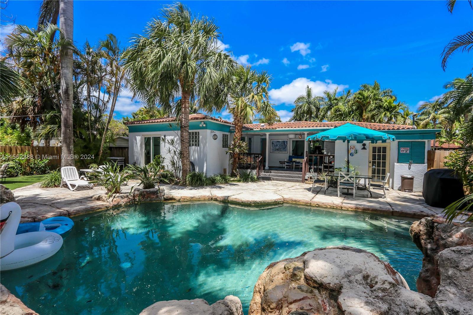 Jefferson St, Hollywood, FL 33019