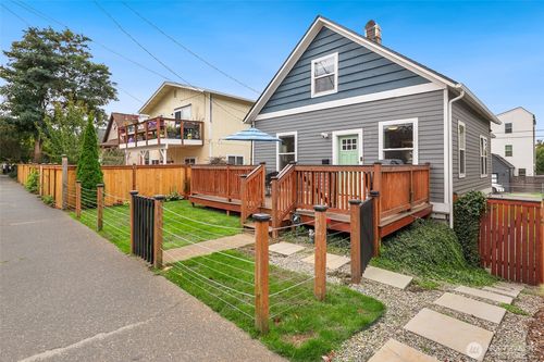 6271 Ellis Ave S, Seattle, WA, 98108-2735 | Card Image