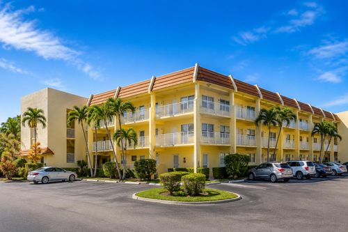 210d-6700 Royal Palm Blvd, Margate, FL, 33063-7214 | Card Image