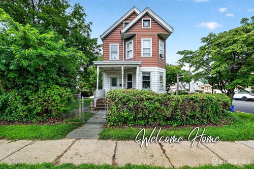 96 Woodbridge Ave, Sewaren, NJ, 07077-1337 | Card Image
