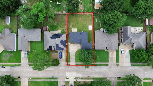 2614 Village Circle Dr, Katy, TX, 77493-1221 | Card Image