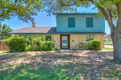 136 Edinburgh Rd, San Angelo, TX, 76901-9501 | Card Image