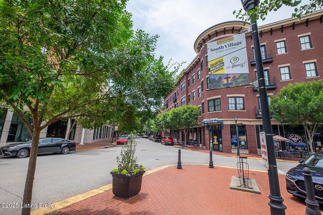 102 - 9508 Norton Commons Blvd, Condo with 2 bedrooms, 2 bathrooms and null parking in Prospect KY | Image 38
