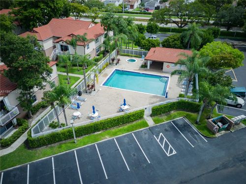 201-11266 Sw 12th St, Pembroke Pines, FL, 33025-4357 | Card Image