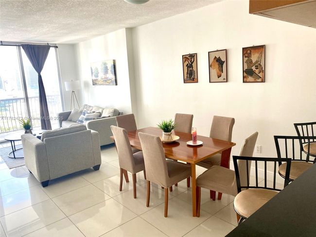 APT-3106 - 1750 Bayshore Dr, Condo with 1 bedrooms, 1 bathrooms and null parking in Miami FL | Image 8
