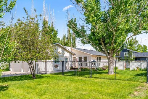 1045 Rangeview Dr, Hardin, MT, 59034-2222 | Card Image