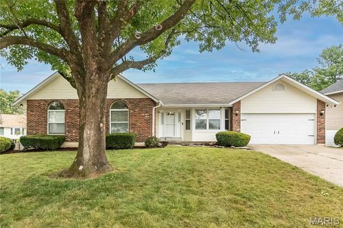 44 Dugan Ct, Saint Charles, MO, 63304-3430 | Card Image