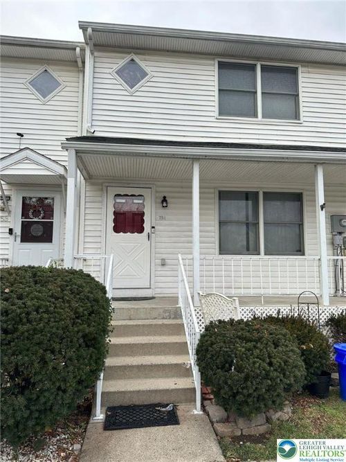 751 Mauch Chunk St, EASTON, PA, 18042-6361 | Card Image