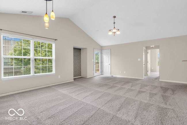 1139 Fernwood Way, Condo with 3 bedrooms, 2 bathrooms and null parking in Plainfield IN | Image 9