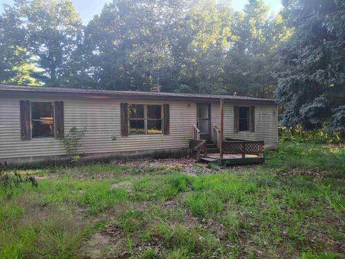2416 West Ave, Interlochen, MI, 49643-9751 | Card Image