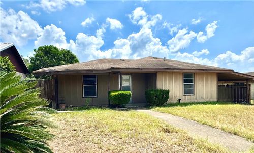 1602 N Fenner, Beeville, TX, 78102 | Card Image