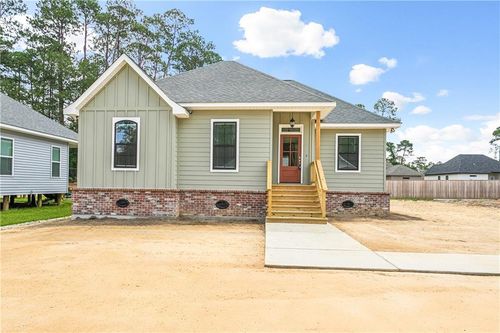 60408 Aqua St, Lacombe, LA, 70445-5115 | Card Image