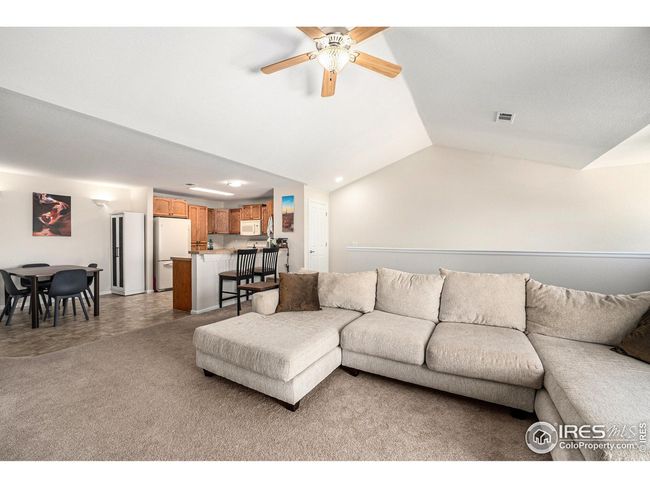 UNIT-206 - 10818 Cimarron St, House attached with 3 bedrooms, 2 bathrooms and null parking in Firestone CO | Image 5