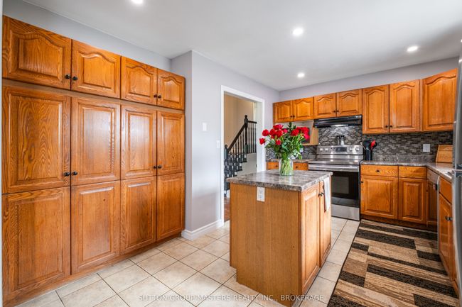 3758 Mcconnell Rd, House other with 5 bedrooms, 3 bathrooms and 12 parking in South Frontenac ON | Image 25
