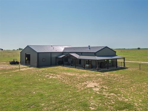 5543 Gray Rd, Nocona, TX, 76255-6633 | Card Image