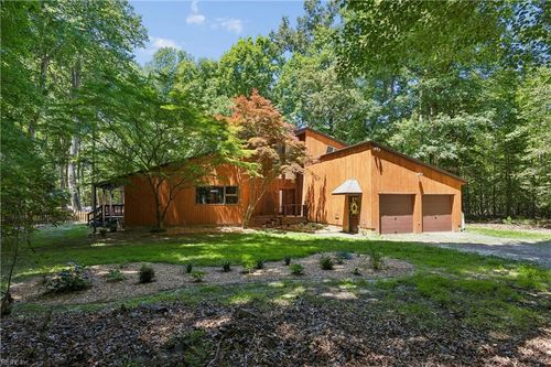 12465 Titus Cove Lndg, Carrollton, VA, 23314-6020 | Card Image