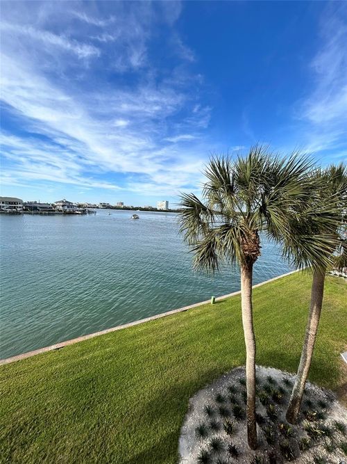 304-868 Bayway Blvd, CLEARWATER BEACH, FL, 33767-2637 | Card Image